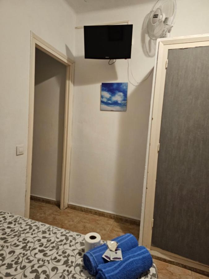 Hostal Sol Celeste Lloret de Mar Dış mekan fotoğraf
