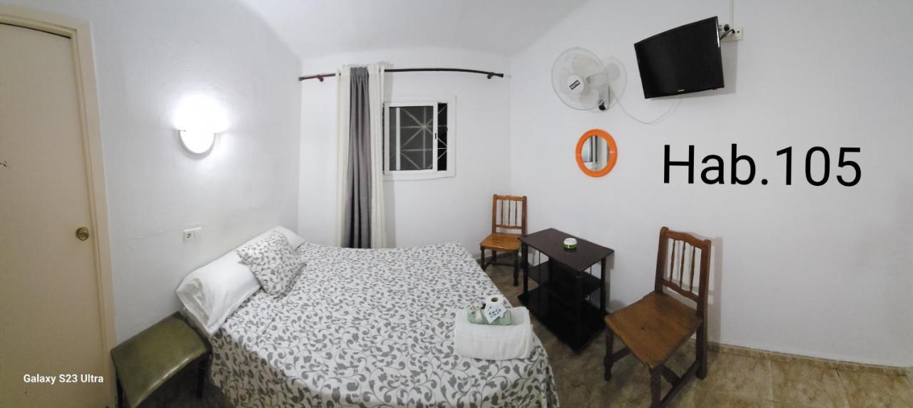 Hostal Sol Celeste Lloret de Mar Dış mekan fotoğraf