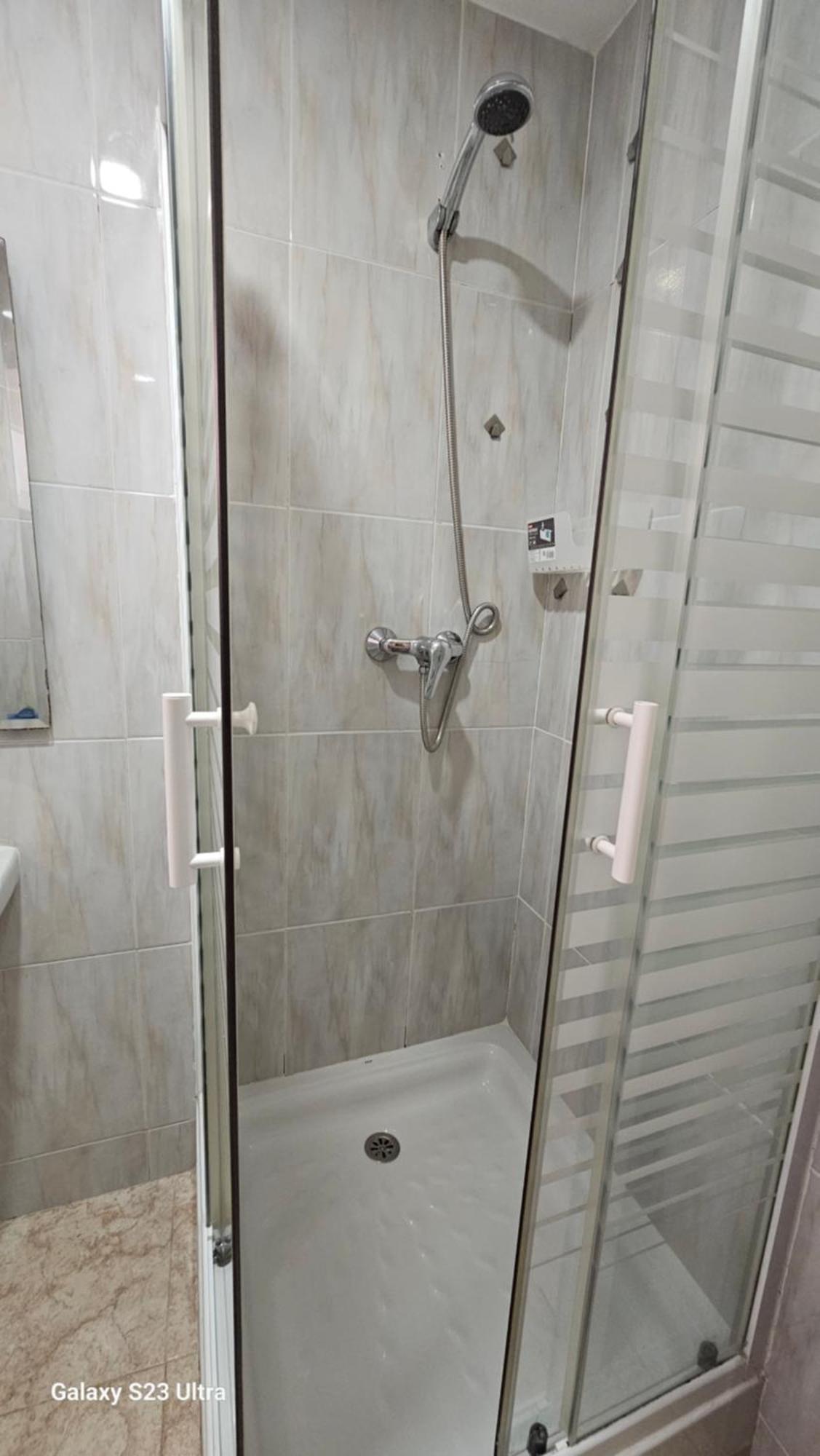 Hostal Sol Celeste Lloret de Mar Dış mekan fotoğraf